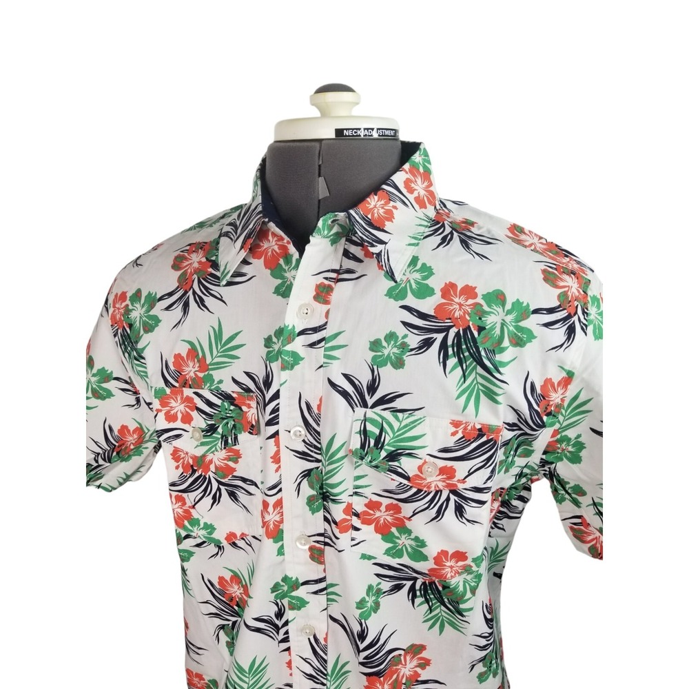 JACHS Short Sleeve Shirt Men's Size Small multicolor, PIT TO PIT 22 IN - Picture 3 of 10
